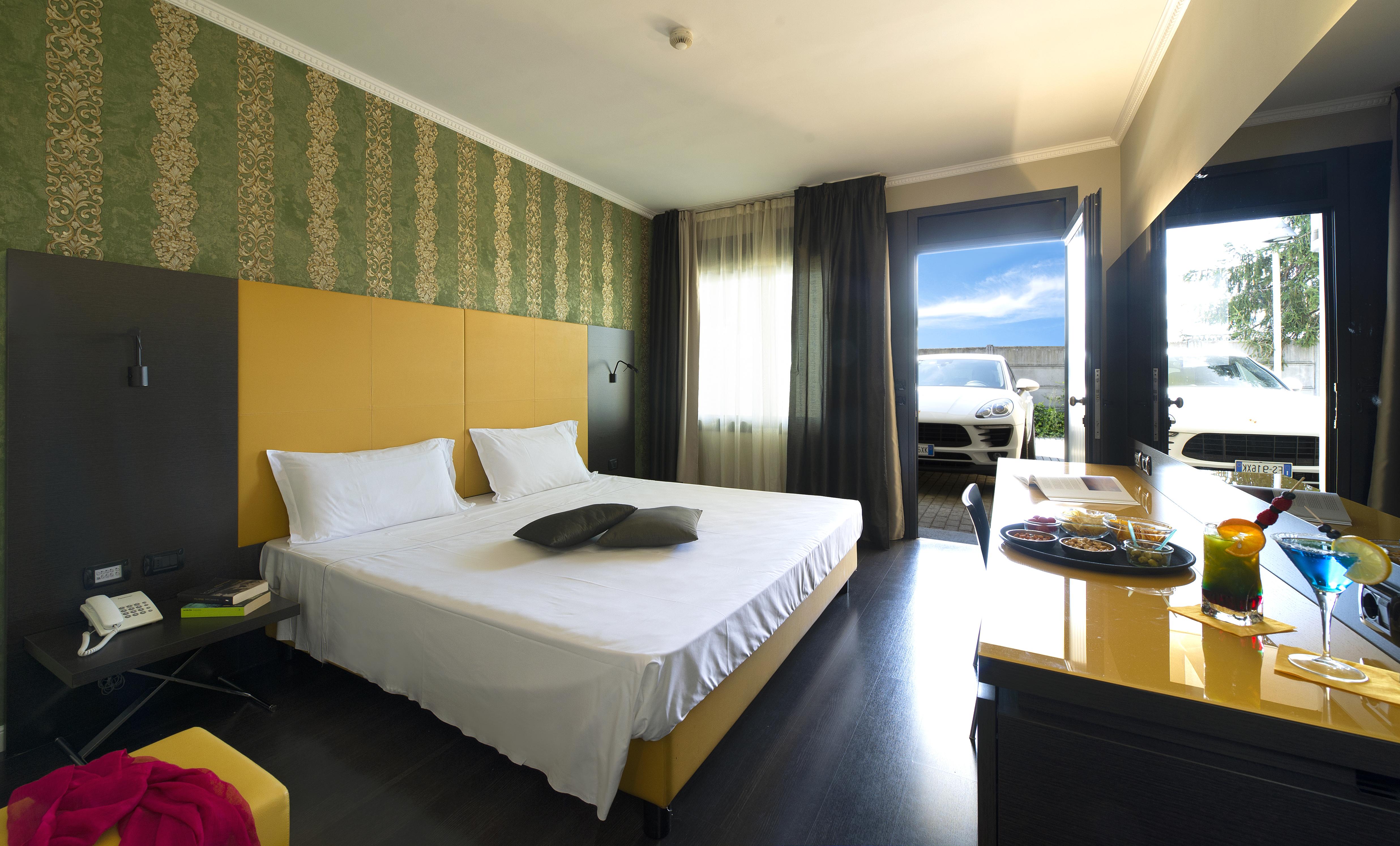 Hotel D120 Olgiate Olona Esterno foto